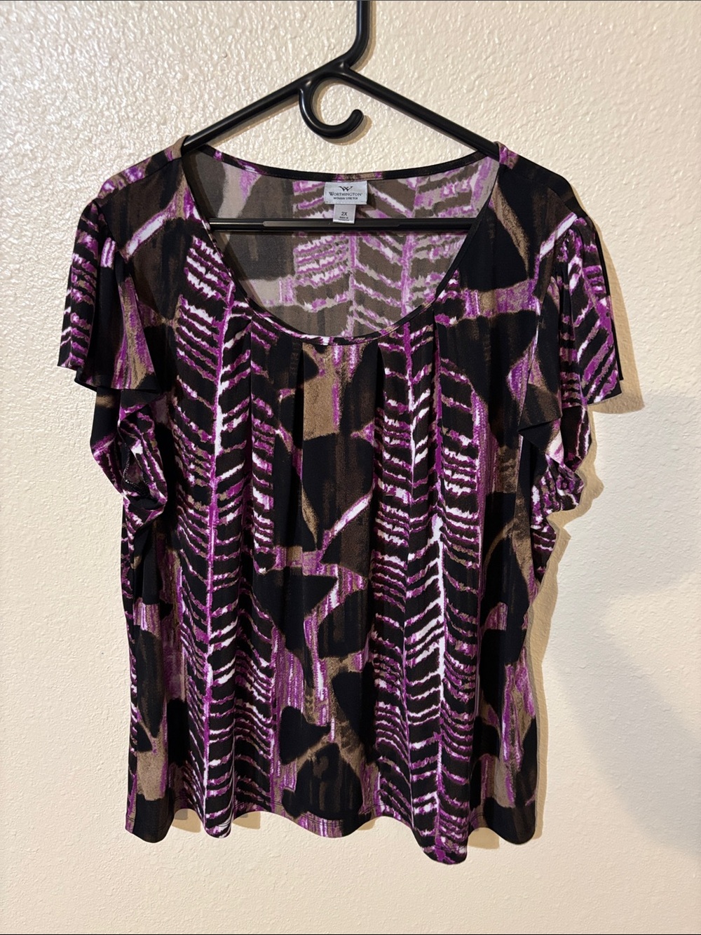 Women’s Patterned Scoop Neck Top in Purple and Black Size 2X